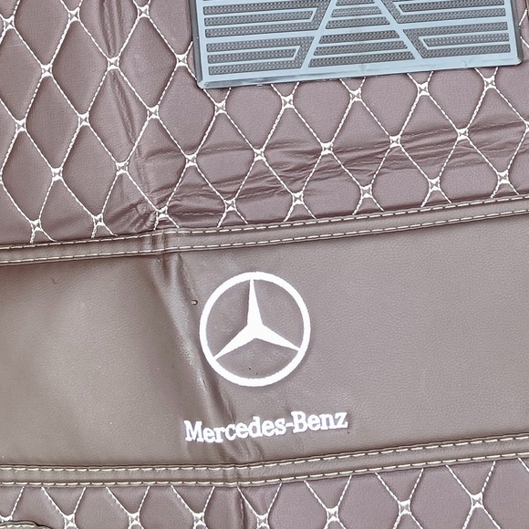 MERCEDES Other - QUILTED leather Brown and white Mercedes benz SUV faux leatherette floor Mat